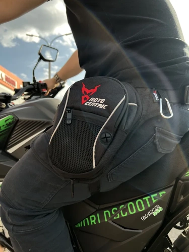Motolike сумка на пояс красная в Тюмени